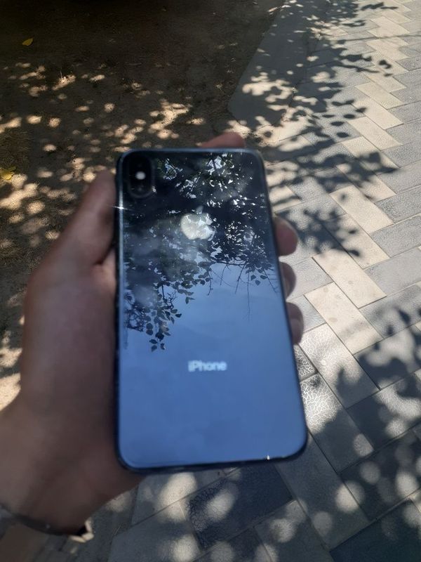 Ayfon x 64G ideal sostoyaniy