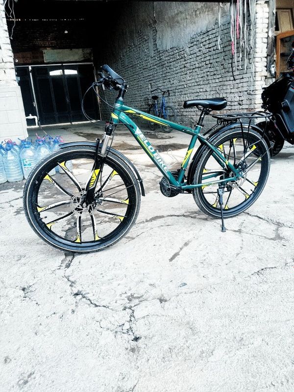 Velosiped srochno sotiladi narxi 900ming Velosiped srochno sotiladi narxi 900ming