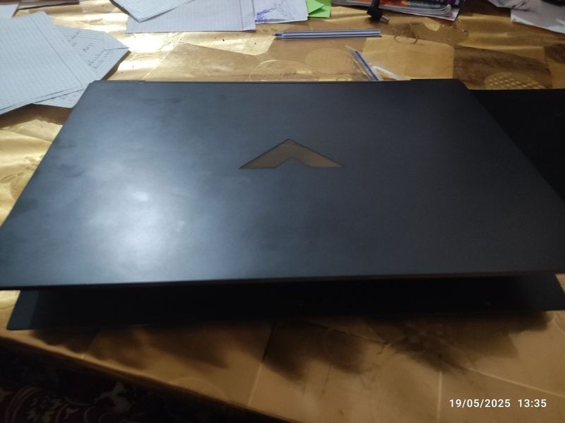 Hp victus yangii Hp victus yangii