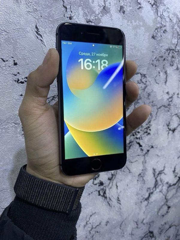 Iphone 8 64Gb iclodan ocilgan adnarazy