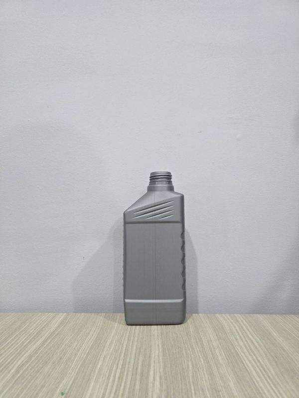 Kanistr 1 L plastmasoviy Kanistr 1 L plastmasoviy