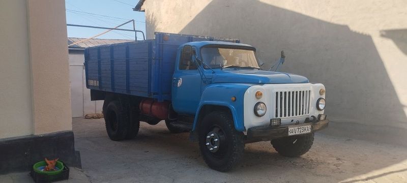 Gaz 53 bartavoʻy sotiladi sroʻchna yili 1990 xolari zor qiynalmagan .. Gaz 53 bartavoʻy sotiladi sroʻchna yili 1990 xolari zor qiynalmagan ..