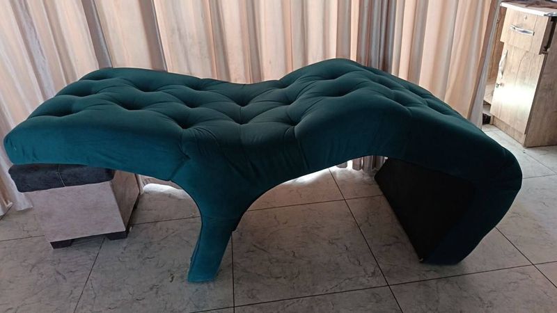 Kreslo sotiladi salon uchun Kreslo sotiladi salon uchun
