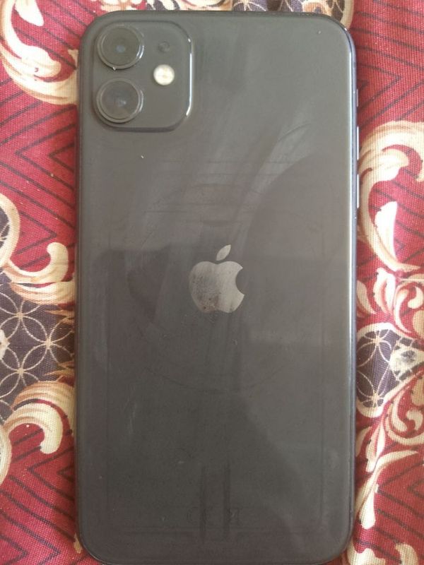 Tel sotiladi iphone 11 Tel sotiladi iphone 11