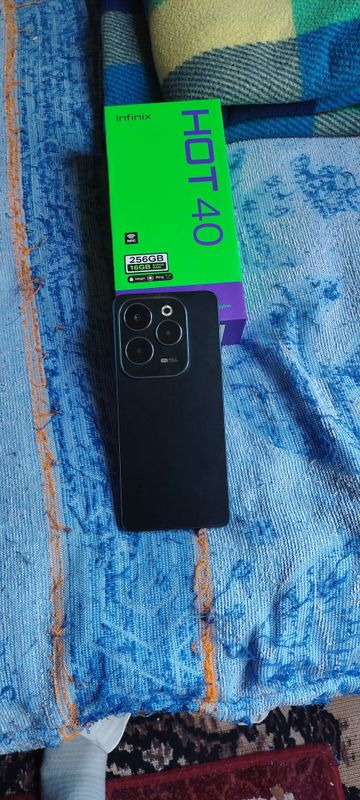 Infinix hot 40 sotiladi holati yangi Infinix hot 40 sotiladi holati yangi