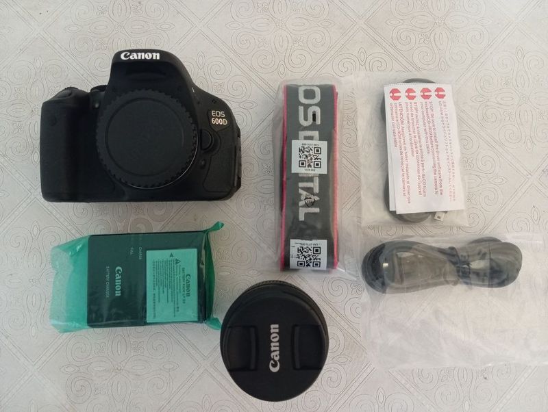 Canon 600d kit eos Canon 600d kit eos