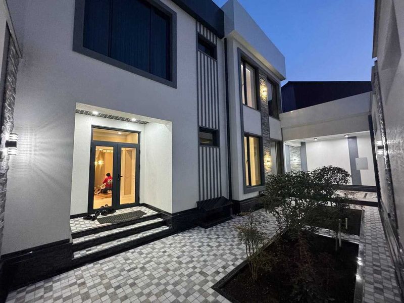 Продается евро дом 4 сотки на Глинке, бассейн летняя кухня Продается евро дом 4 сотки на Глинке, бассейн летняя кухня