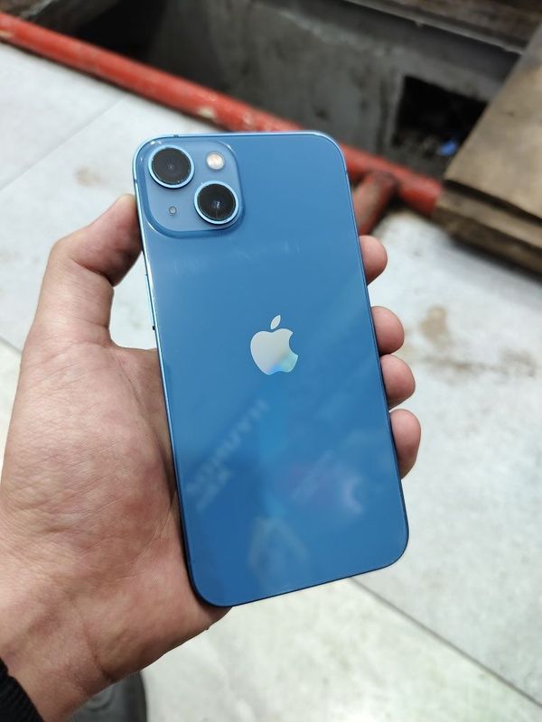 iPhone 13 128GB Blue