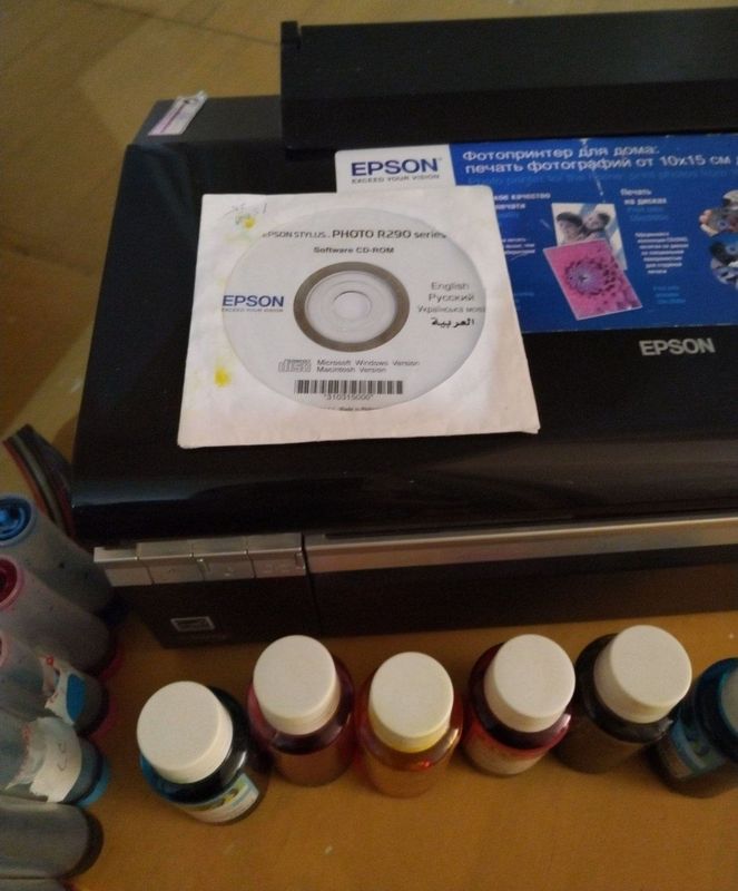 Цветной принтер EPSON