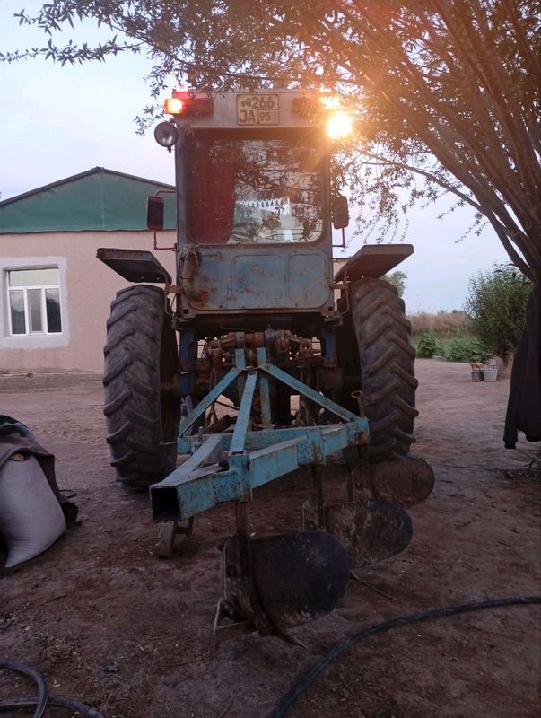 Traktor Traktor