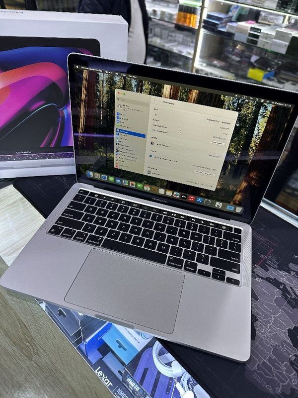 MacBook Pro M2 SSD 256GB DDR8GB Touch Bar