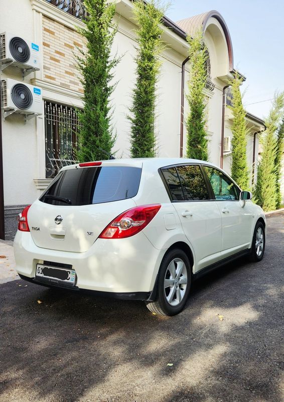 Nissan Tiida 2008 Ниссан Тиида Nissan Tiida 2008 Ниссан Тиида