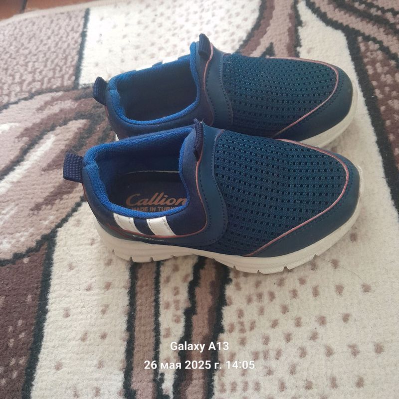 23 razmer holati zor narxi 40000 23 razmer holati zor narxi 40000