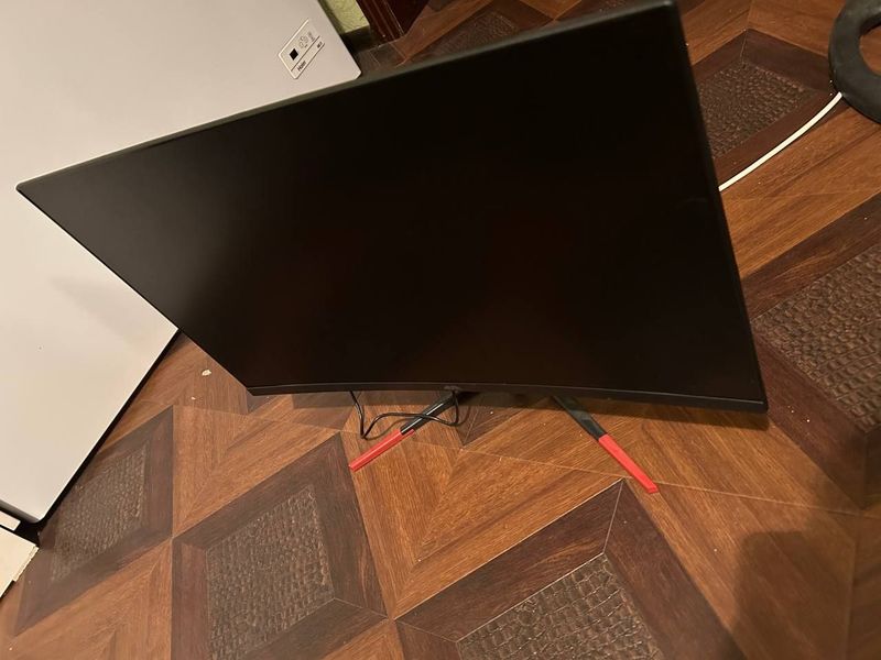 Монитор ALFA TECH 27" IPS 75 Гц — Отличное состояние Монитор ALFA TECH 27" IPS 75 Гц — Отличное состояние