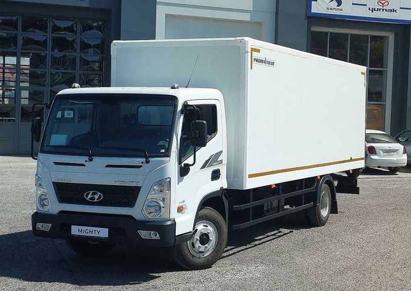 Изотермический автофургон HYUNDAI EX8 Изотермический автофургон HYUNDAI EX8