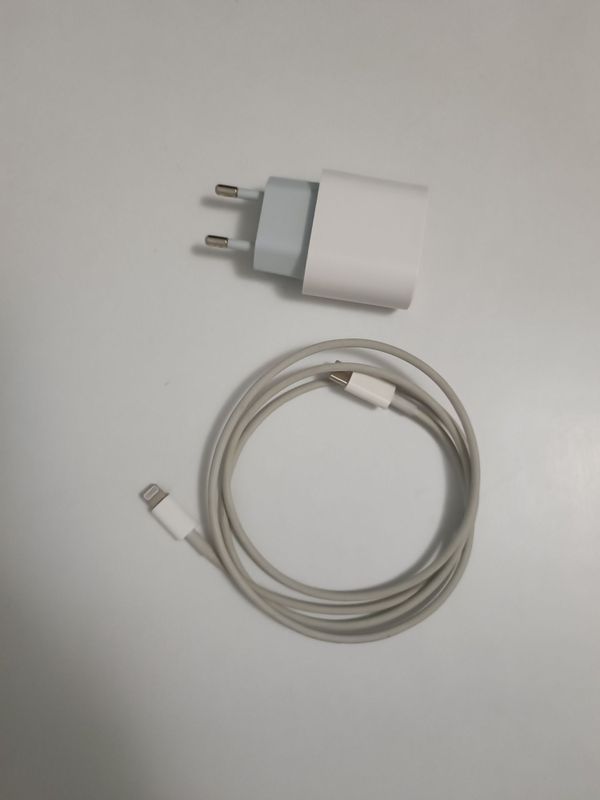 Iphone zaryadnik orginal galofka kabel