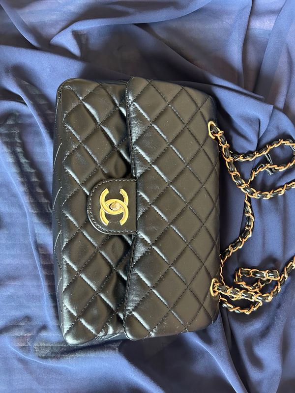 СРОЧНО продается сумка CHANEL СРОЧНО продается сумка CHANEL