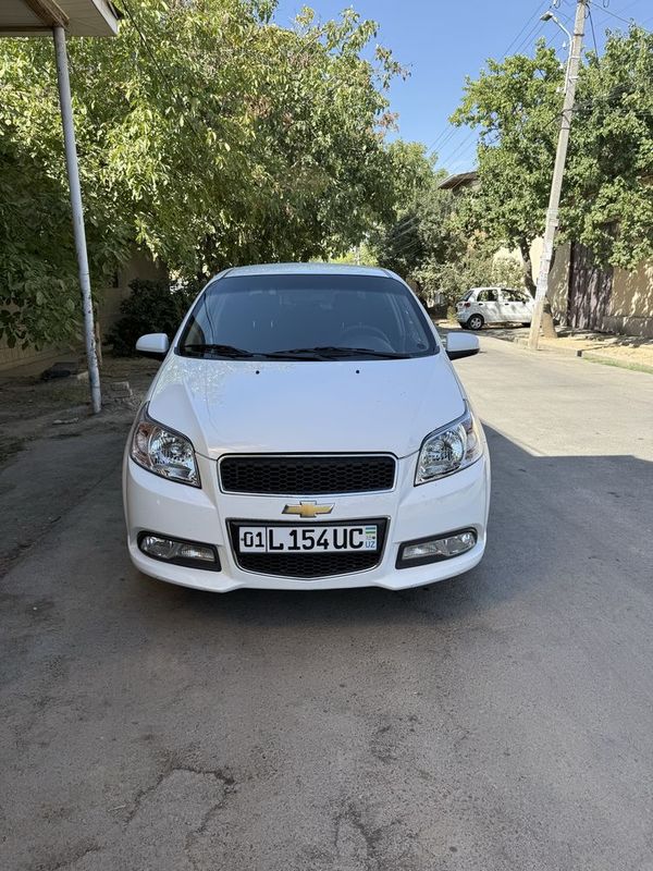 Neksa 3 sotiladi