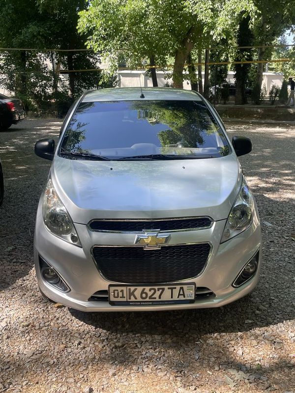 Продаеться Автомибиль Спарк 2014