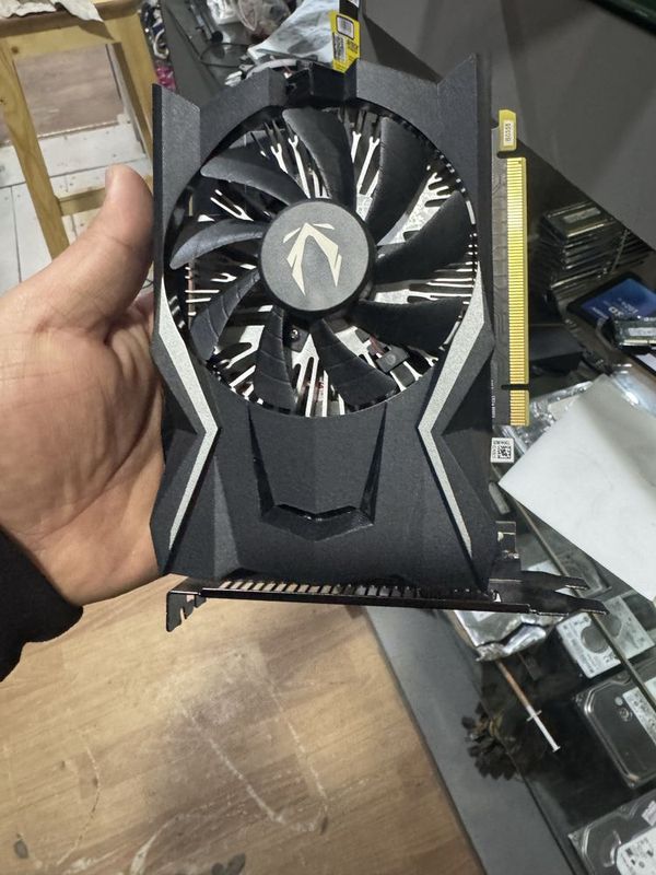 Zotac gaming gtx 1650 4gb 128bit ddr6