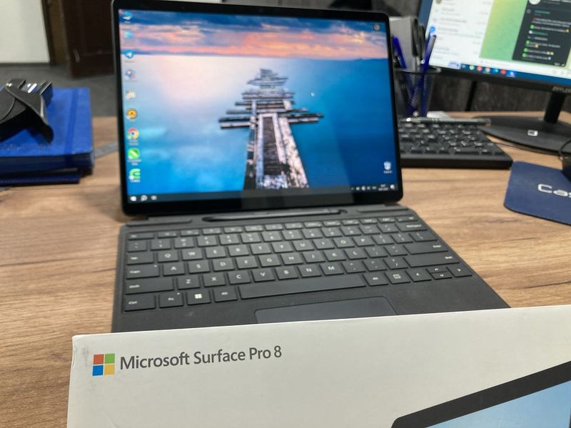 Surface pro 8 комплект