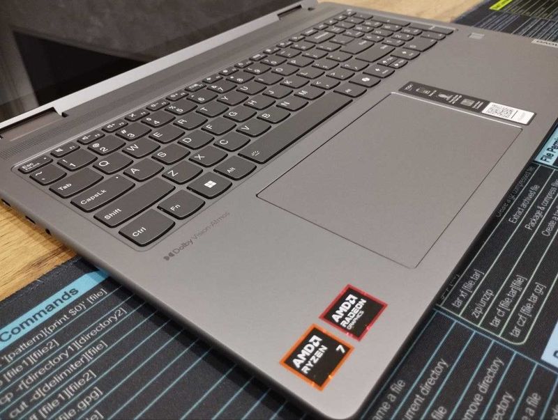 Lenovo Yoga 7 2in1 16AHP9 Lenovo Yoga 7 2in1 16AHP9