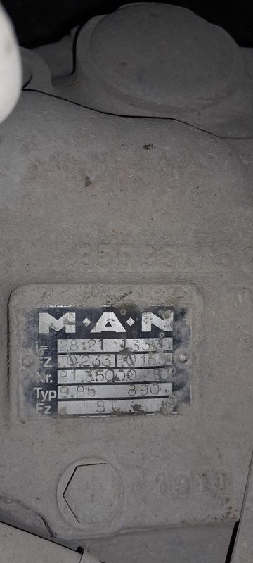 Man zadni moʻst zildan yechilgan Man zadni moʻst zildan yechilgan