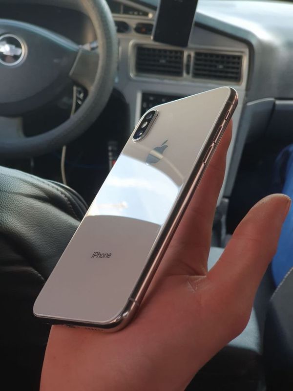 Iphone X 64 gb 100 emkost feys tt bor