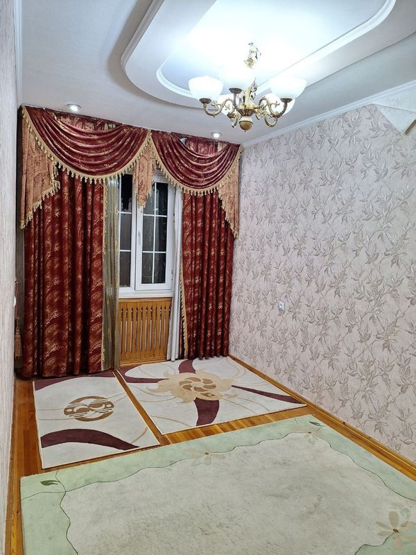 Срочно квартира кизларга Яхши локацияда