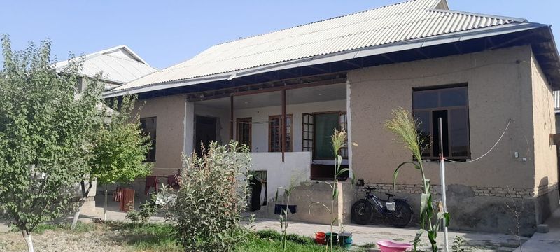 Xovli uy sotiladi 7 SOTIX