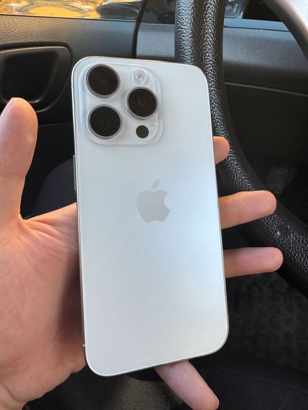 Iphone 15 pro 128gb 89% Iphone 15 pro 128gb 89%