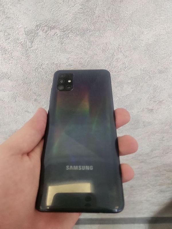 Продается Galaxy A51 Продается Galaxy A51
