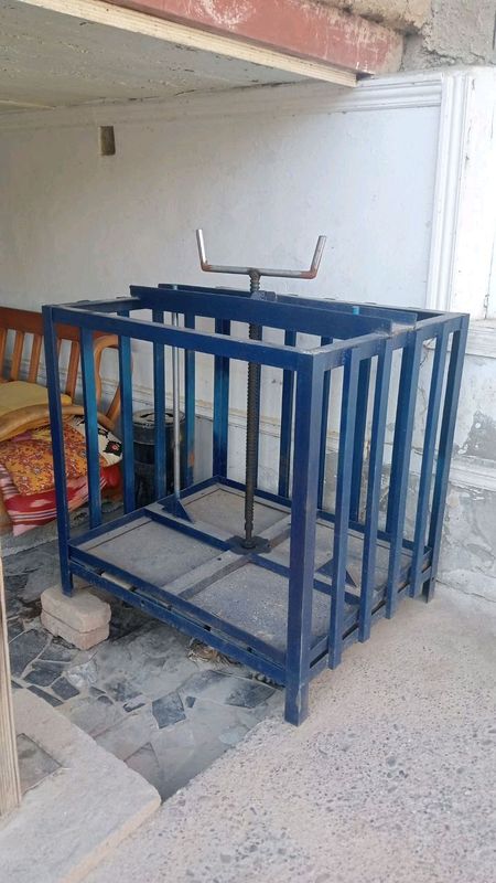 Qurt chiqaradigan apparat Qurt chiqaradigan apparat