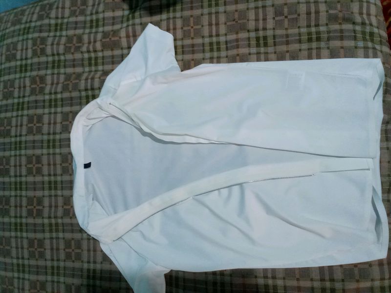 klasichiske kuylak 2 marotaba kiyilgan klasichiske kuylak 2 marotaba kiyilgan