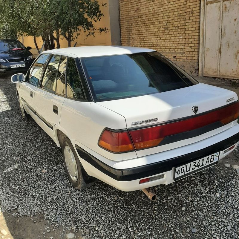 Daewoo Espero sotiladi