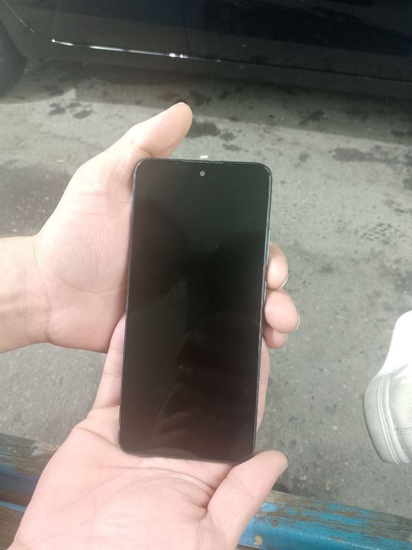 Redmi Note 11pro telefoni Sotiladi Redmi Note 11pro telefoni Sotiladi