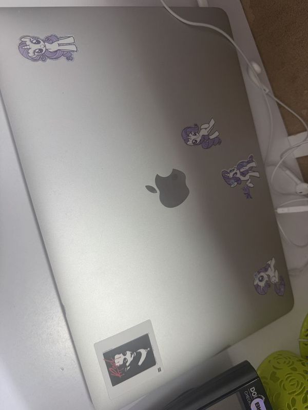 Macbook air m1 (silver, 256, 89%) Macbook air m1 (silver, 256, 89%)
