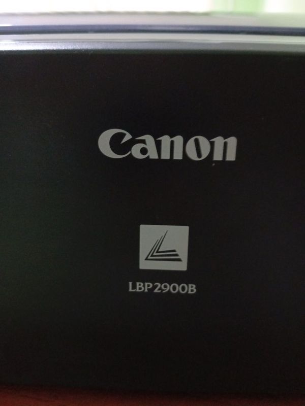 Canon LBP 2900B printer oq qora