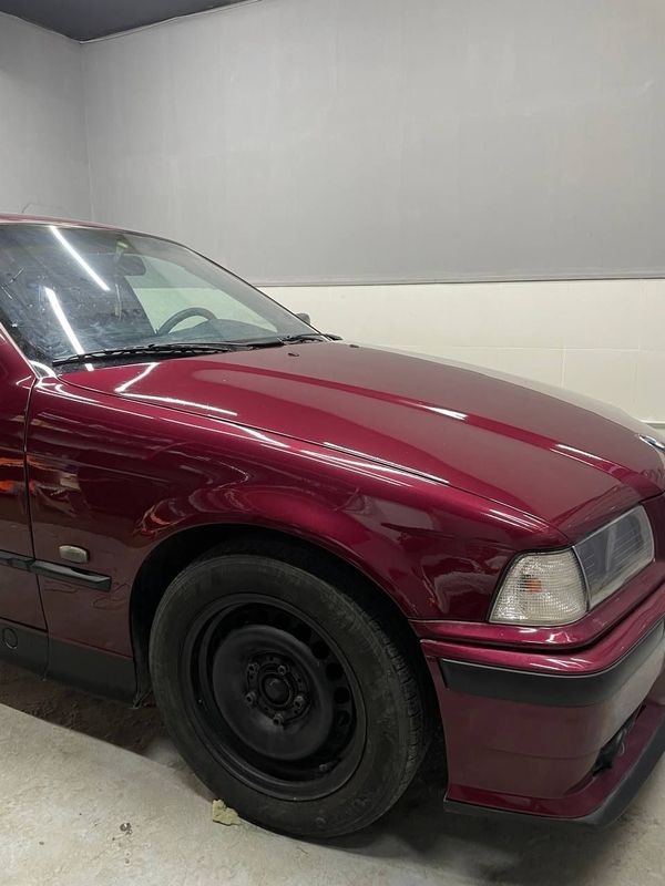 BMW E36 320i M50b20 BMW E36 320i M50b20