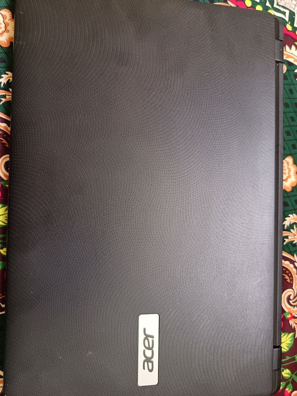 Noutbuk Acer (64) Noutbuk Acer (64)