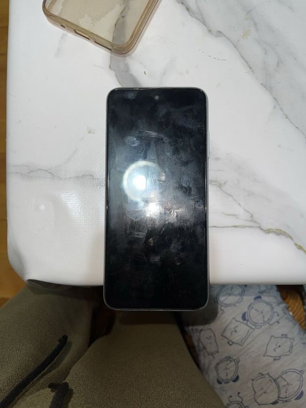 Redmi 10 каропка билан Redmi 10 каропка билан