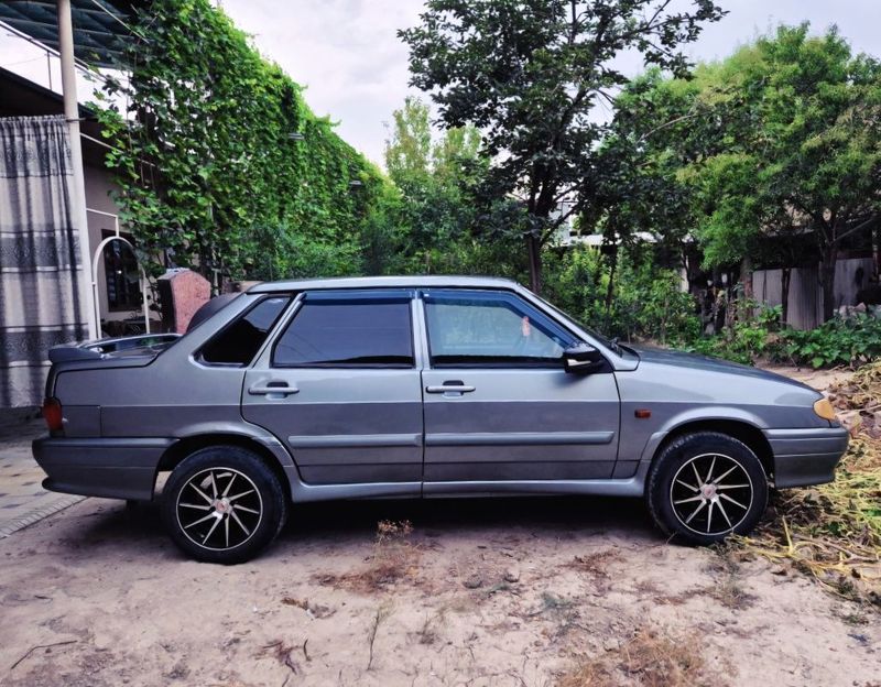 Lada Sotiladi sss Lada Sotiladi sss