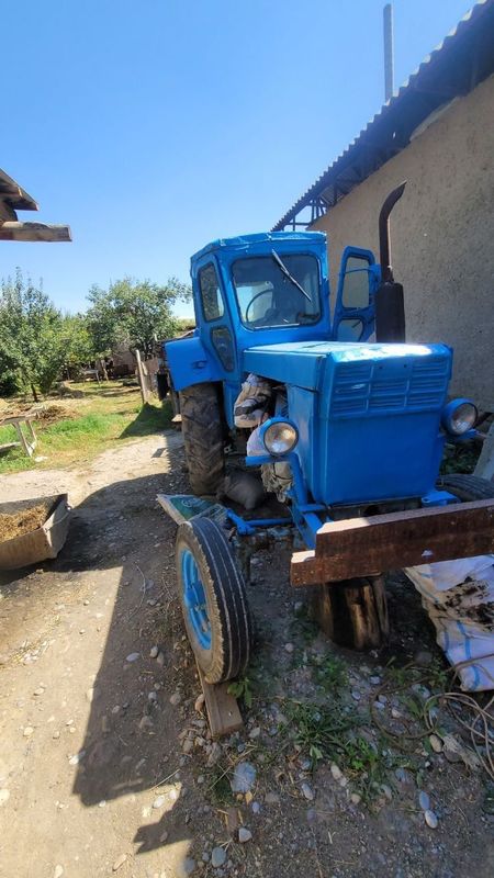 Traktor T40 [omoch,pretsep ichida] sotiladi