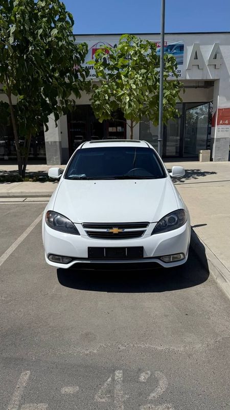 Gentra 2019г. 10700$. 3 позиция. 190000км. Gentra 2019г. 10700$. 3 позиция. 190000км.