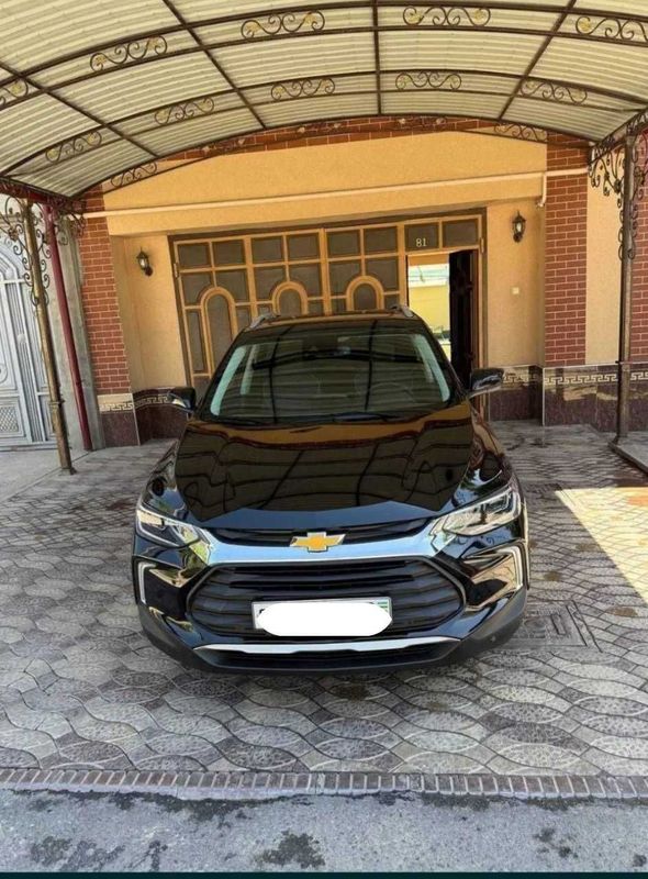 Trekker 2 Primier Qora eng Fulli 15.000 km probeg kraska toza Trekker 2 Primier Qora eng Fulli 15.000 km probeg kraska toza