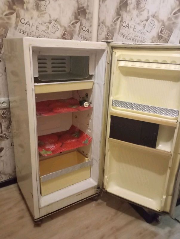 Haladilnik sotiladi 700.000 Ishlidi Haladilnik sotiladi 700.000 Ishlidi