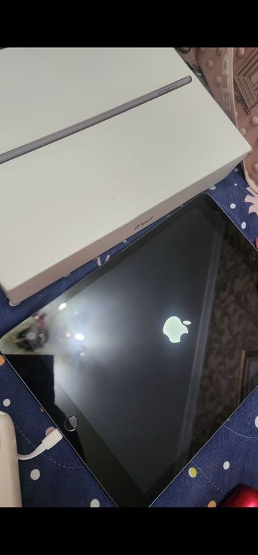 Ipad 7 в нерабочем состоянии пользован мало