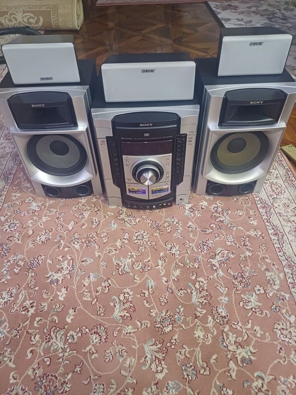 Muzikalniy sentr Muzikalniy sentr