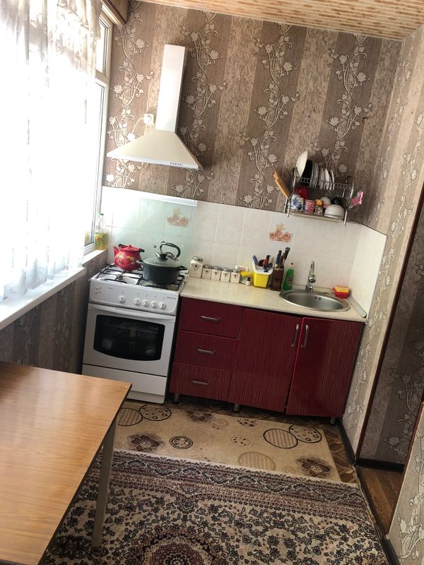 Sergeli Yangi hayot Chinor metro 4 xonali dom Sergeli Yangi hayot Chinor metro 4 xonali dom