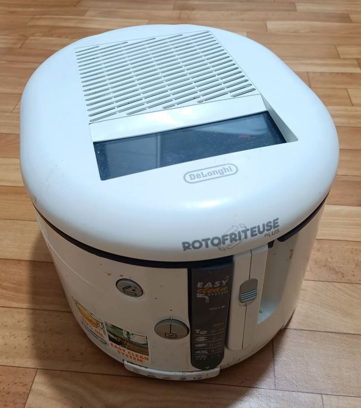 В продаже качественная фритюрница Delonghi Rotofriteuse plus (Турция) В продаже качественная фритюрница Delonghi Rotofriteuse plus (Турция)
